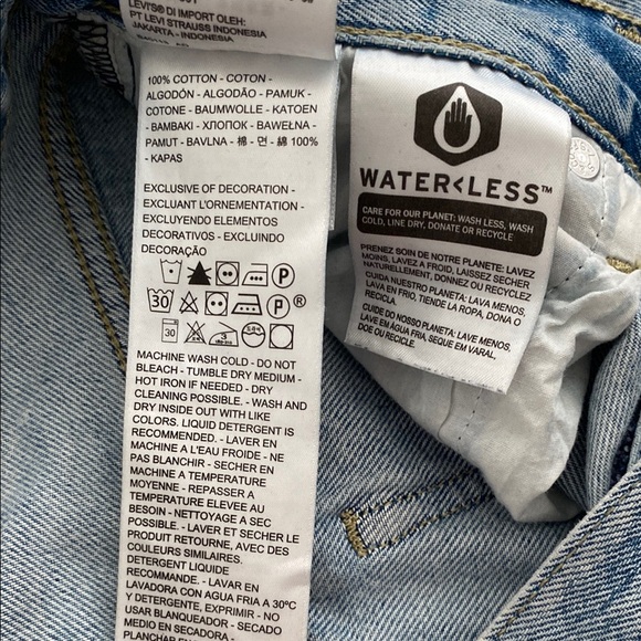 Levi's Low Pro Straight jeans in size 24 - Picture 4 of 9